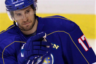 Ryan Kesler's natural hat trick in the final period earned him MVP honors for the game and a French-made 2014 Peugeot RCZ R Series vehicle.