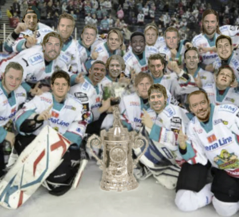 Giants win cup on road2